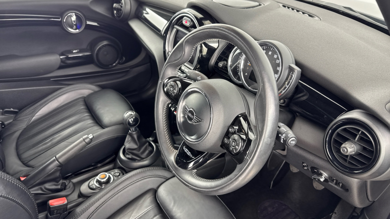 MINI Hatchback 1.5 Cooper II 3dr Petrol Hatchback